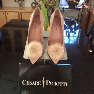 Cesare Paciotti Soft pink w/fur Pom Pom. 4 in heel
